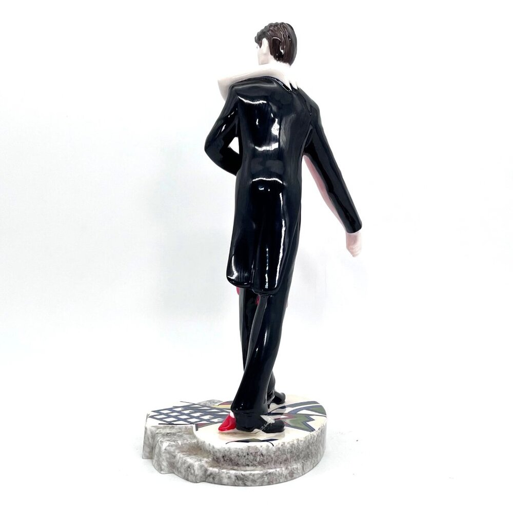 Wedgwood Tango Fine Bone China Limited Edition Figurine No. 205 By J Bromley 11" - Picture 9 of 16